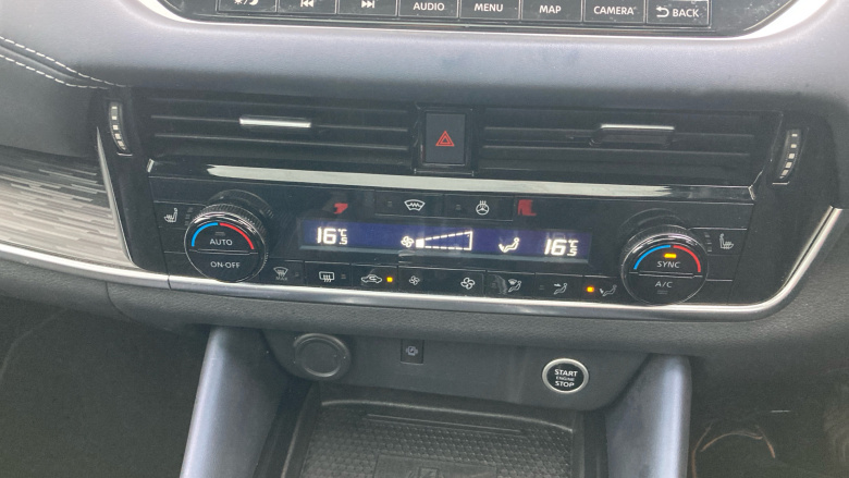 Nissan Qashqai 1.3 DiG-T MH Tekna 5dr Petrol Hatchback